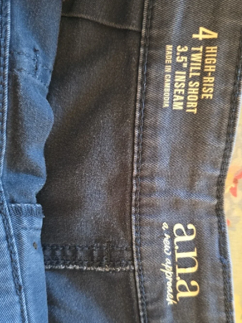 High-Rise Button-Front Women's Shorts in Slate Blue Size 4